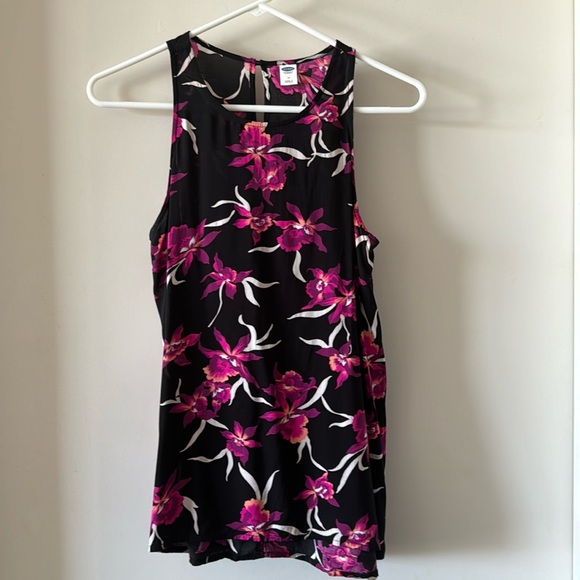 Old Navy Trapeze Tank - Picture 1 of 6